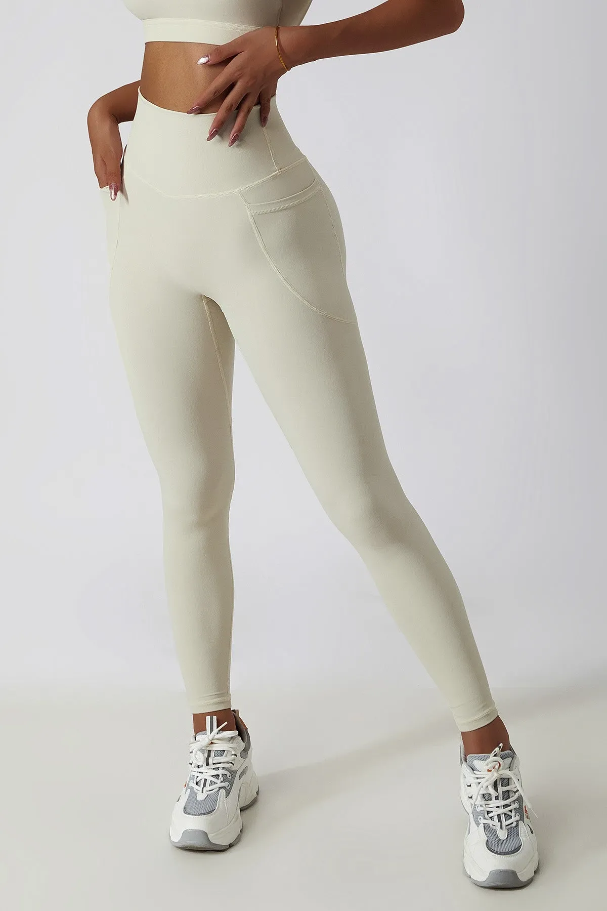 Cloud-Soft Workout Leggings with Pockets